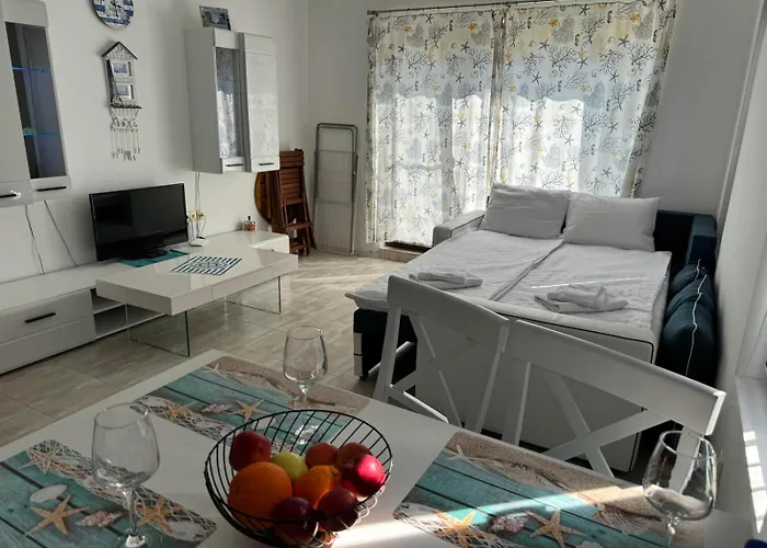 Апартамент Marteo Apartments103 - Созопол